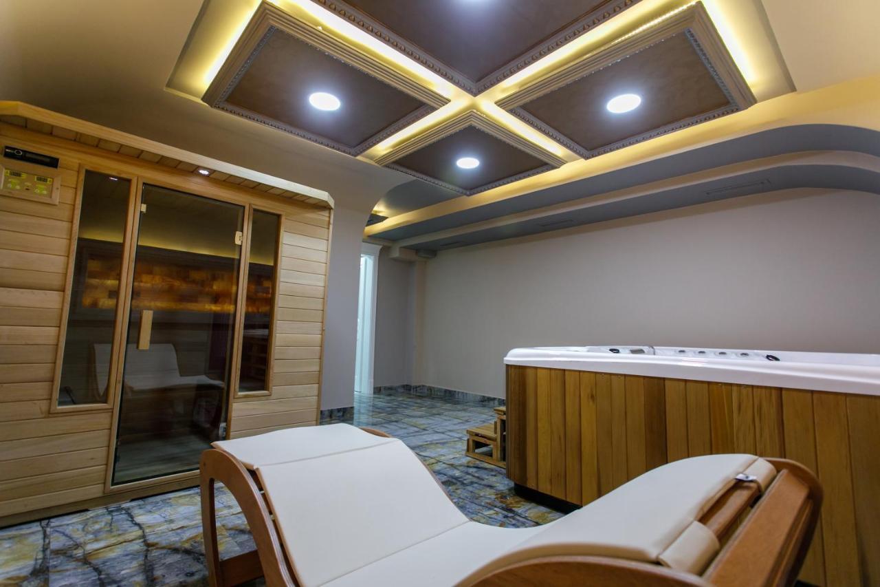 Elite Palace Collak ภายนอก รูปภาพ